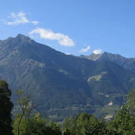 Panoramico Lungopassirio Apartment Merano