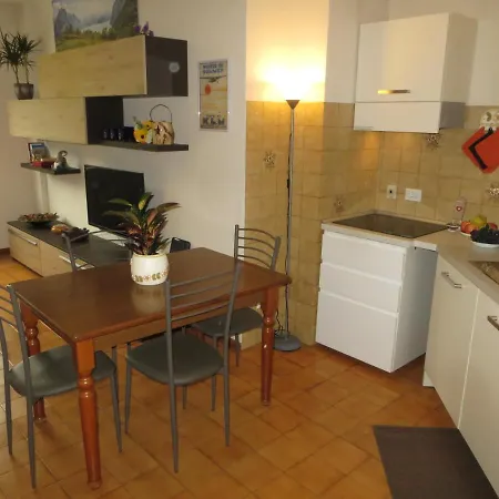 Panoramico Lungopassirio Apartment *